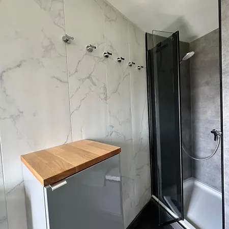 The120 Work Or Holiday home Comines-Warneton